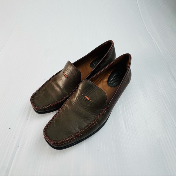 H.S. Trask & Co. Green Leather Loafers - Picture 4 of 11